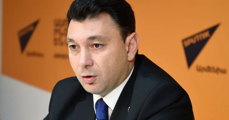 Bakıdakı paradda ermənilər görəcək ki... Şarmazanov