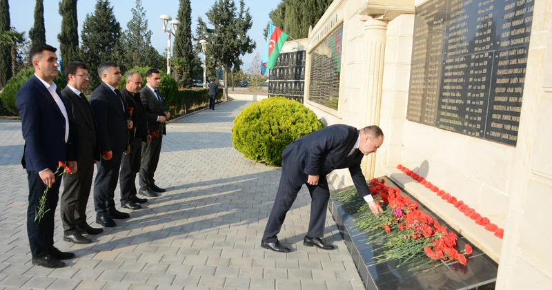 Tərtərdə Şəhidlər Abidə kompleksi ziyarət olunub