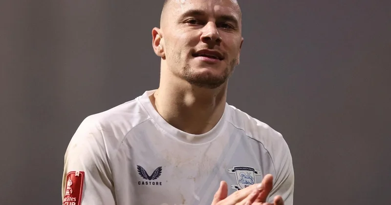 İngiltərə klubunun futbolçusu 9 oyunluq diskvalifikasiya edilib