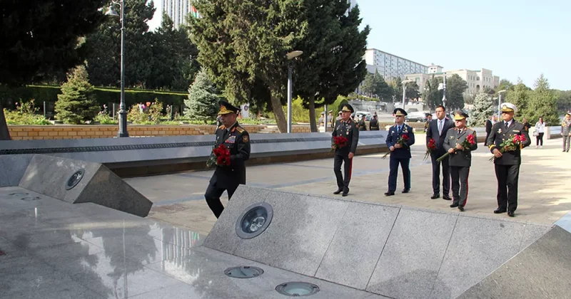 Закир Гасанов встретился с семьями шехидов Видео / ФОТО