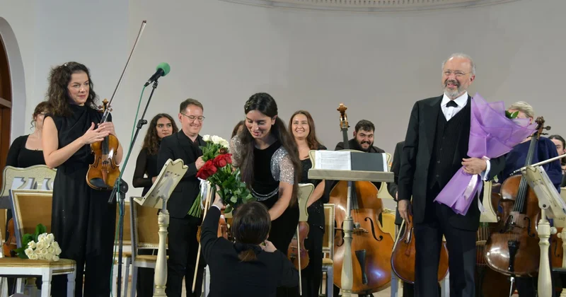 BIAF 2025 в Баку вечер виртуозов с участием всемирно известного Маэстро Дмитрия Ситковецкого покорил сердца (ФОТО)