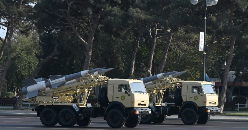 Hərbi paradda nümayiş etdirilən Azərbaycan Ordusunun arsenalındakı müasir texnikaların SİYAHISI