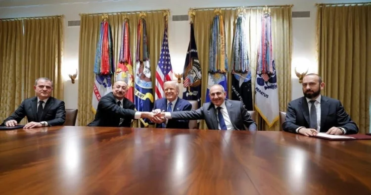 Vaşinqton masası: Avrasiyanın geosiyasi memarlığında yeni mərhələ