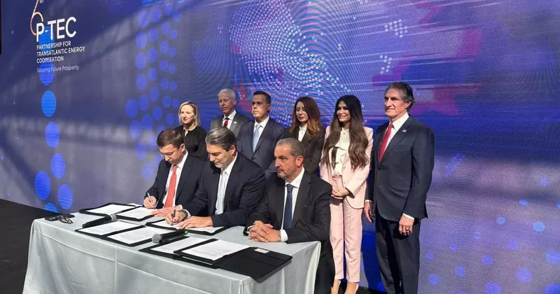 Украина подписала соглашение о поставках американского СПГ