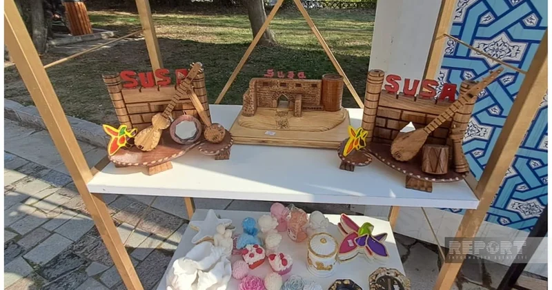 Şuşa sakinlərinin əl işlərindən ibarət sərgi təşkil olunub FOTOLAR