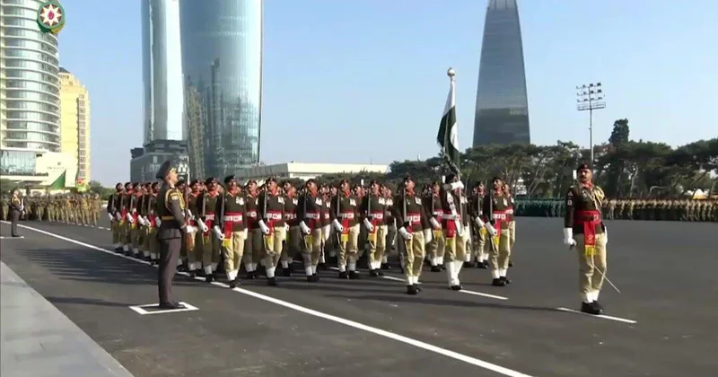 Пакистанские военные впервые на параде в Баку ВИДЕО