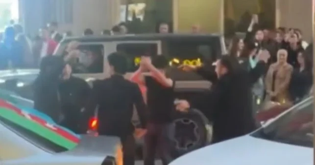 Paytaxt sakinləri Qələbəmizin 5 illiyini belə qeyd edirlər VİDEO