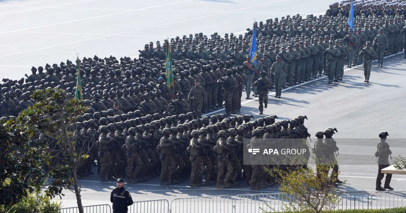 Bakıda keçirilən hərbi paraddan FOTOLENT