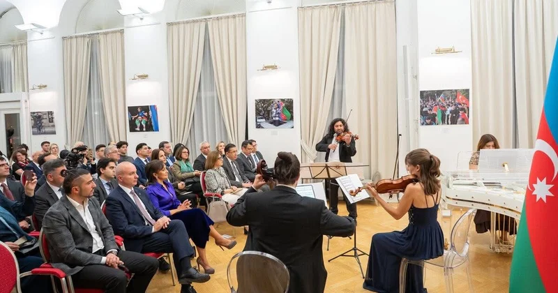 В Вене прошел праздничный вечер в честь Дня Победы Азербайджана (ФОТО)