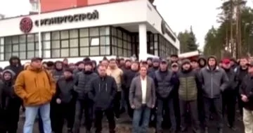 Rusiyada yüzlərlə nüvə stansiyası tikintisinin işçisi tətilə başlayıb...