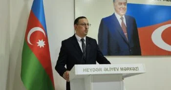 Qalibiyyətin rəmzi üçrəngli bayrağımız