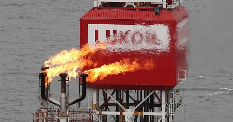 İki NATO ölkəsi Lukoil un zavodlarını Trampın sanksiyalarından qorumağa çalışır Politico