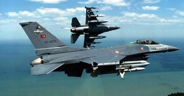 Türkiyənin F 16 qırıcıları da Bakı səmasında