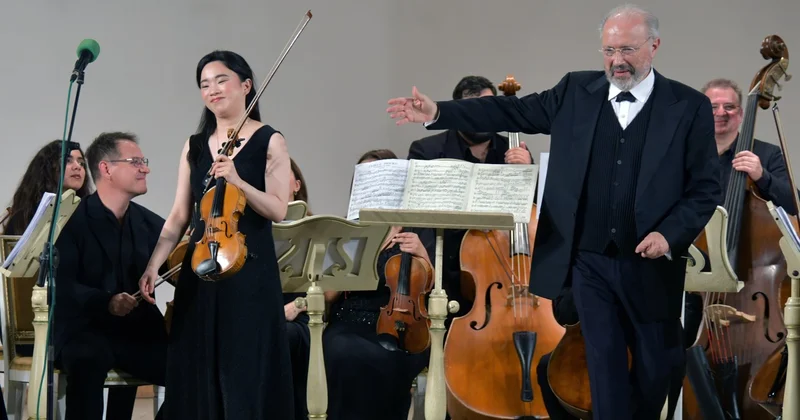 Японская скрипачка о первом визите в Баку: Здесь чувствуется энергия! (ФОТО)