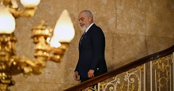 Aİ Rusiya ilə müstəqil şəkildə dialoq aparmalıdır Edi Rama