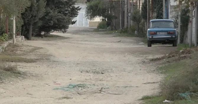 Nə taksi gəlir, nə təcili yardım Maştağa sakinlərinin 40 ildir bitməyən yol problemi