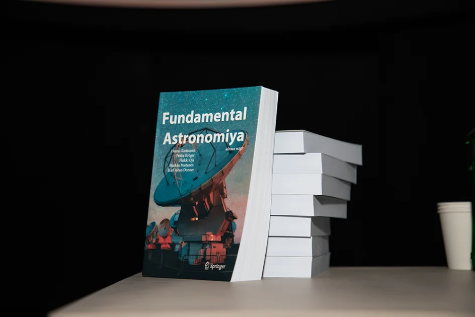 “Fundamental Astronomiya” kitabının təqdimatı olub