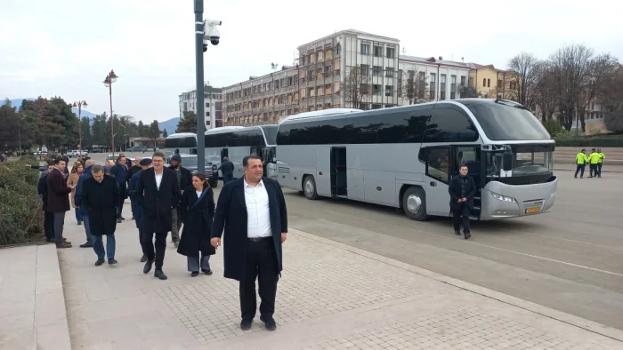 Beynəlxalq Parlament Konfransının iştirakçıları