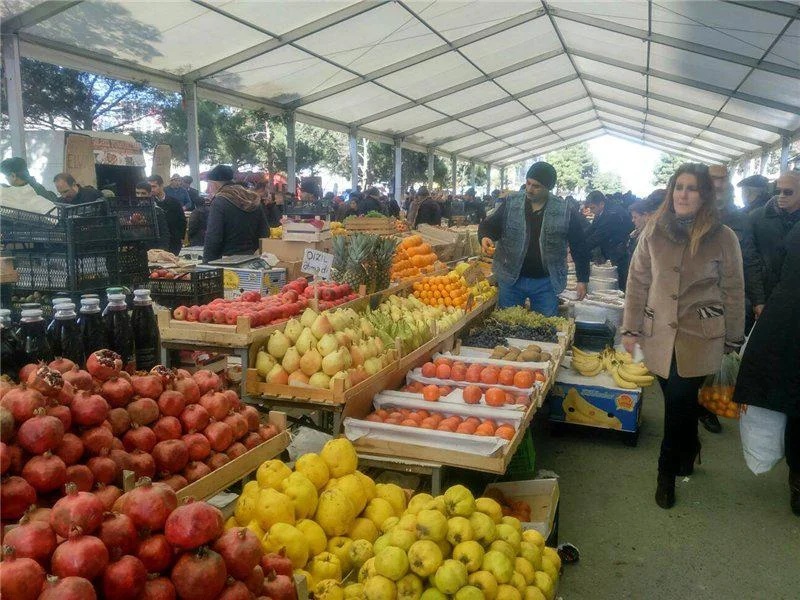 Bakıda bazarların sayı əhalinin sayına uyğundurmu?