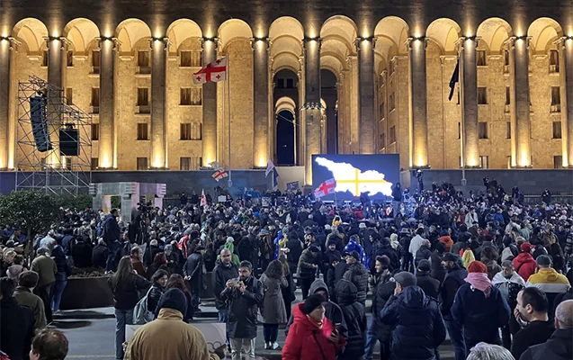 Tbilisidə aksiyada 10 etirazçı, 2 polis xəsarət aldı