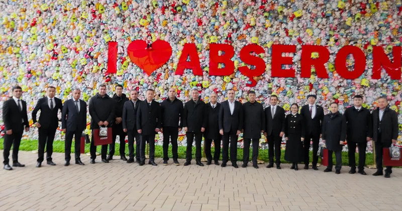Qırğız nümayəndə heyəti “Abşeron” Ticarət Mərkəzində sahibkarlarla görüşüb Fotolar