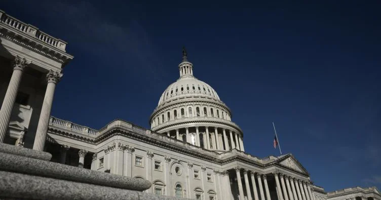 Стали известны траты США на Украину в 2026 и 2027 годах