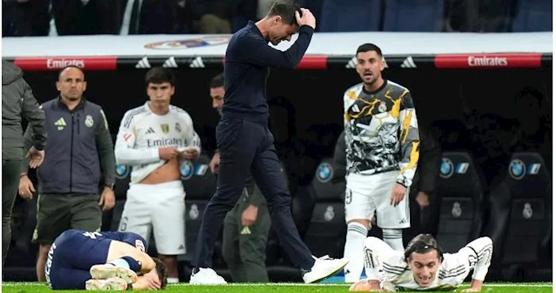 “Real”da iki oyunçu qırmızı vərəqə aldı, öz evində uduzdu Video