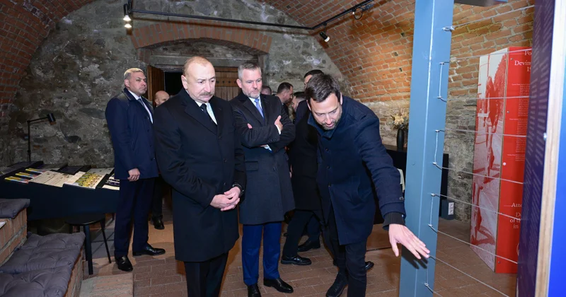 Azərbaycan və Slovakiya prezidentləri Bratislavada Devin qəsrində oldular Fotolar
