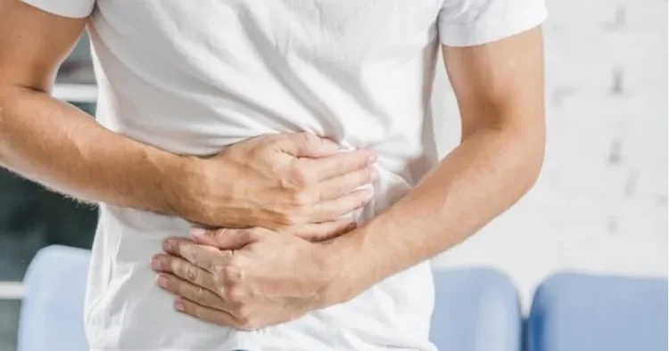 Qidadan zəhərlənən bir ailənin 4 üzvünün VƏZİYYƏTİ YENİLƏNİB