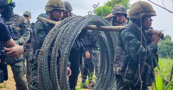 Tailand Kamboca sərhədində qarşıdurma: Əhali kütləvi təxliyə olunur