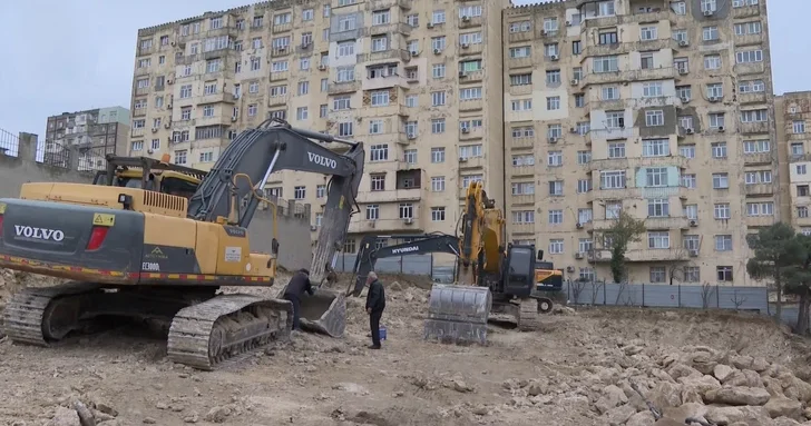 Все ходит ходуном: как ночное строительство превратило жизнь бакинцев в кошмар