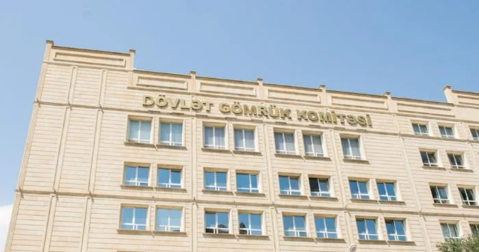 Gömrükdən büdcəyə daxil olan pullar azalıb