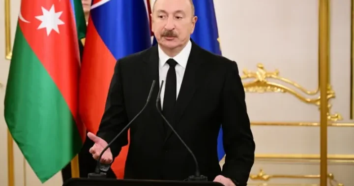 Beynəlxalq data mərkəzləri habı kimi biz öz rolumuzu görürük və Slovakiya şirkətləri ilə bu istiqamətdə çalışmaq fikrindəyik