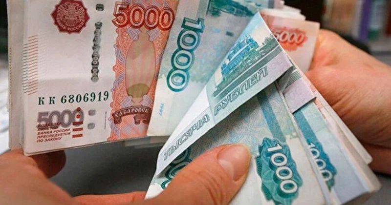 Rusiyada maaş uçurumu rekord həddə çatdı rəhbərlər, görün nə qədər qazanır...