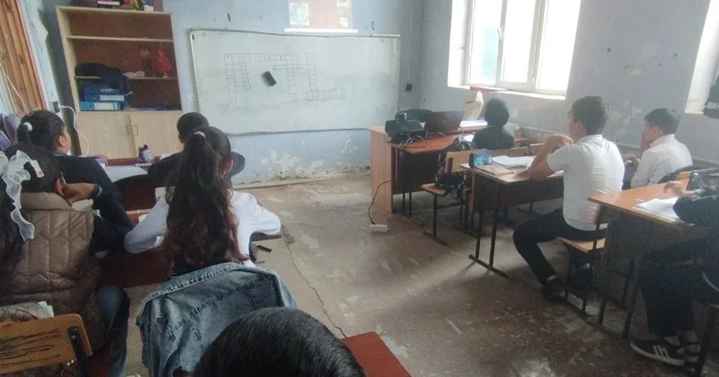 Salyanda məktəbdə 18 şagirdin zəhərlənməsi ilə bağlı Təhsil İdarəsindən AÇIQLAMA