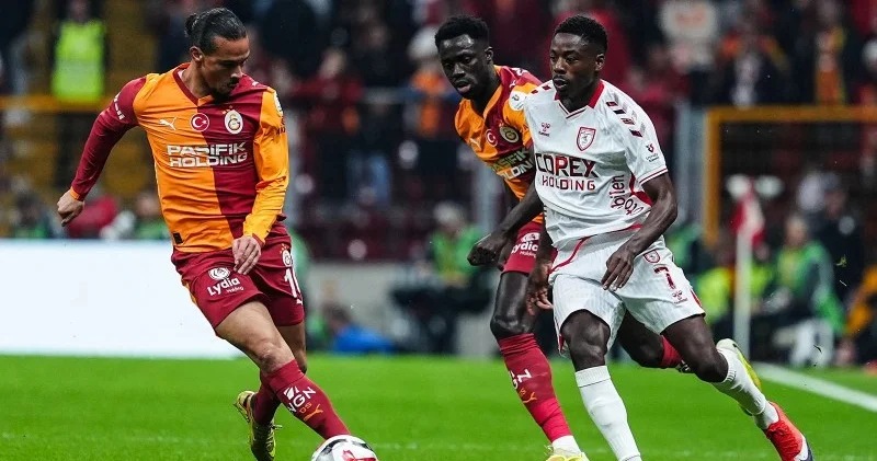 Ulduz futbolçunun maşını külə döndü: Ailəsi... FOTOLAR