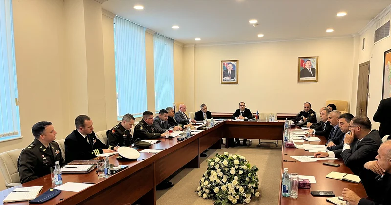 Посольство: Визит Маккина укрепил долгосрочное оборонное сотрудничество между США и Азербайджаном ФОТО