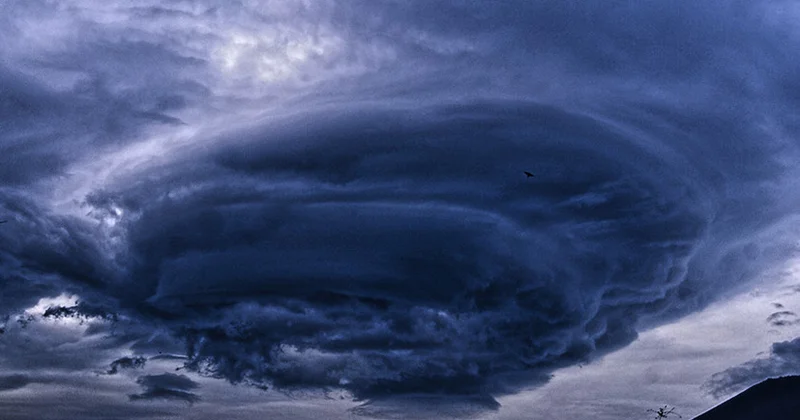Güclü siklon Kamçatkanı vurdu