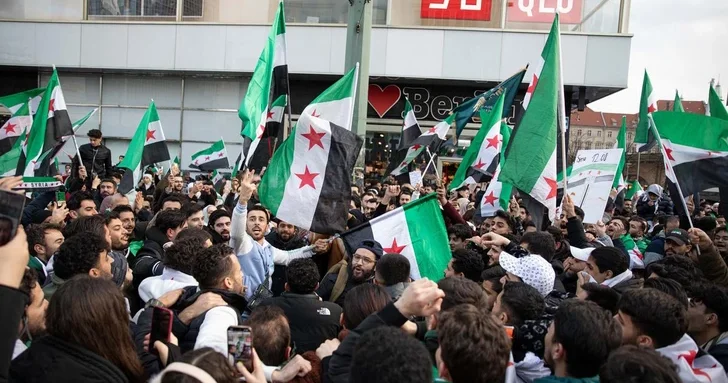 В Сирии проходят мероприятия, посвящённые первой годовщине свержения Асада
