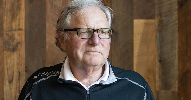 Milyarder iş adamı dünya­nın düz olduğunu sübut edənə şirkətini bağışlayacaq