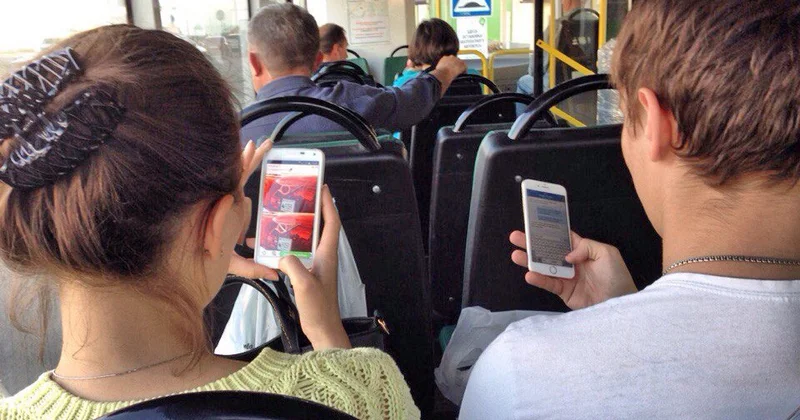 Мобильное настоящее столичного транспорта