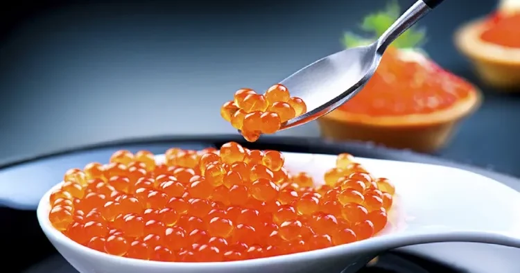 Qırmızı kürü təhlükəlidir? Mütəxəssislər AÇIQLADI