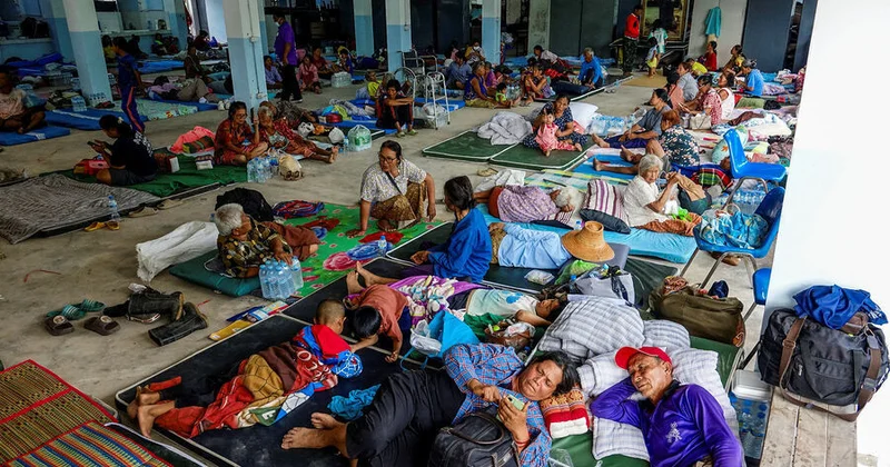 Таиланд эвакуировал около 70% жителей граничащих с Камбоджей районов