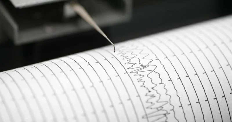 Kuril adaları sahillərində 7,6 bal gücündə zəlzələ baş verib