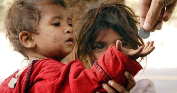 Qərb cihazları söndürdü: ABŞ və Avropa yoxsul dünyanı səhiyyə böhranına sürükləyir