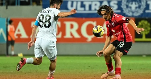 Sabah Neftçi yə qarşı Yenilənir