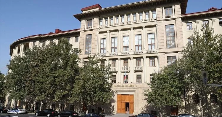 В Азербайджане ликвидированы три научно производственных объединения