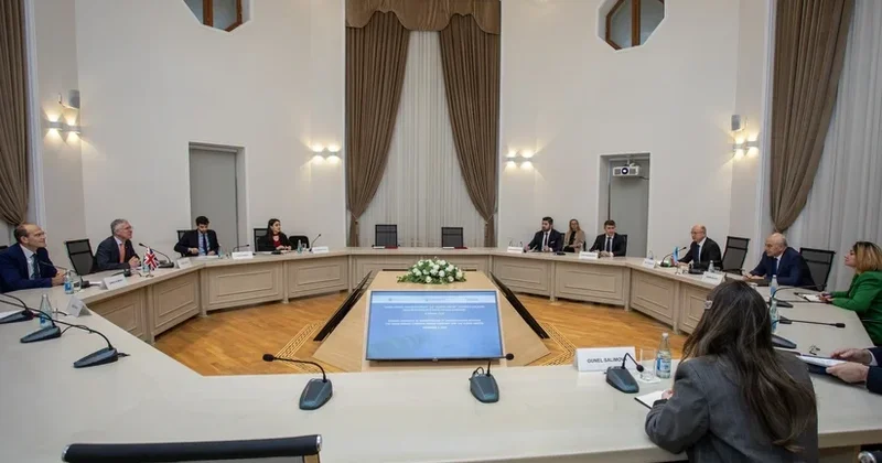 Yaşıl Enerji Dəhlizi Enerji Şirkəti və Böyük Britaniya şirkəti Anlaşma Memorandumu imzalayıb