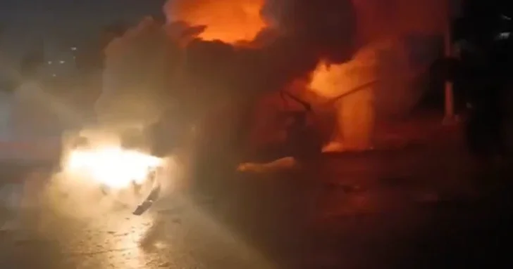 Трагическое ДТП в Масазыре: столкновение BMW и Hyundai закончилось пожаром и гибелью человека