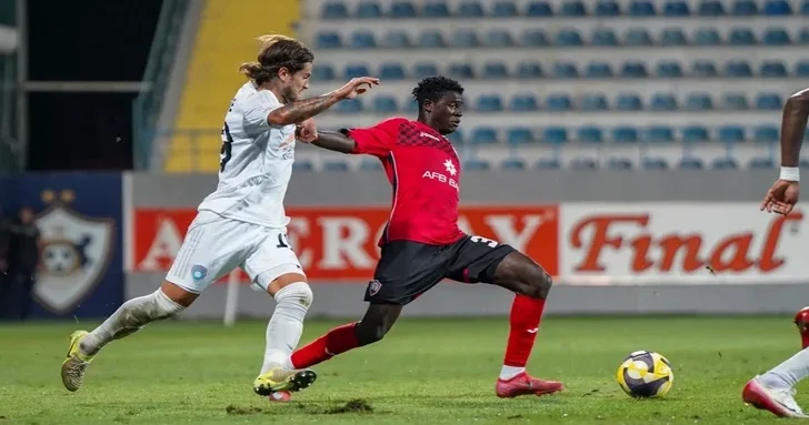 Непредвиденная остановка: матч Габала Туран Товуз прерван из за тумана